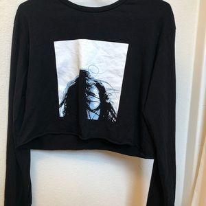 CROPPED LONG SLEEVED top
